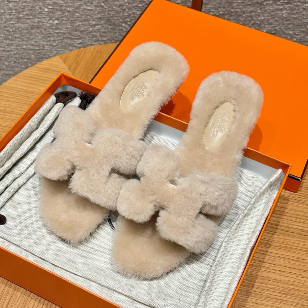 에르메스 Oran 오란 슬리퍼  시어링