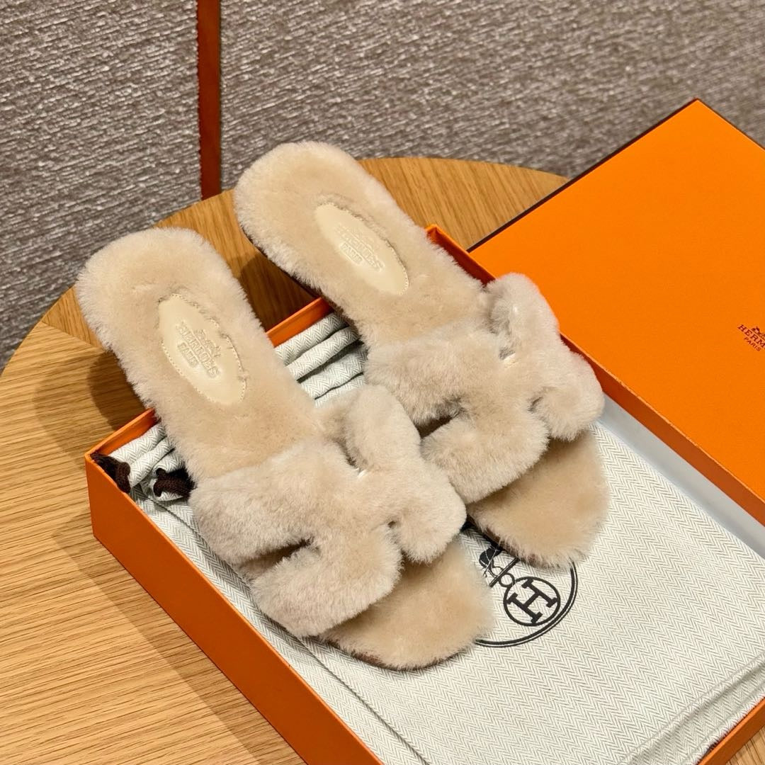 에르메스 Oran 오란 슬리퍼  시어링