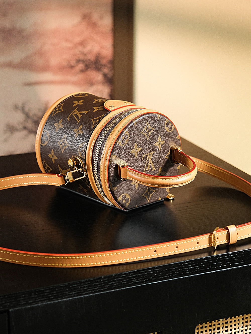 루이비통 나노 깐느 숄더백