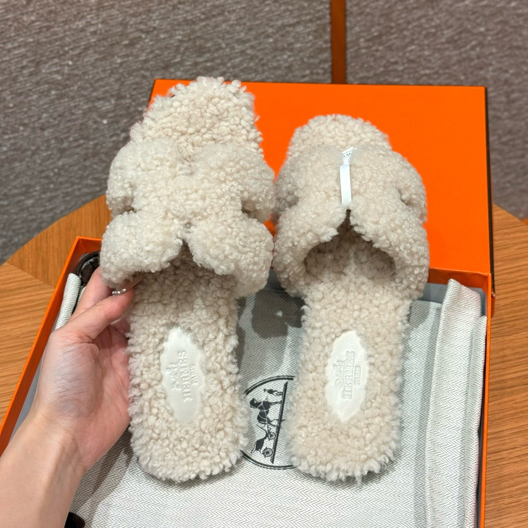 에르메스 Oran 오란 슬리퍼  시어링