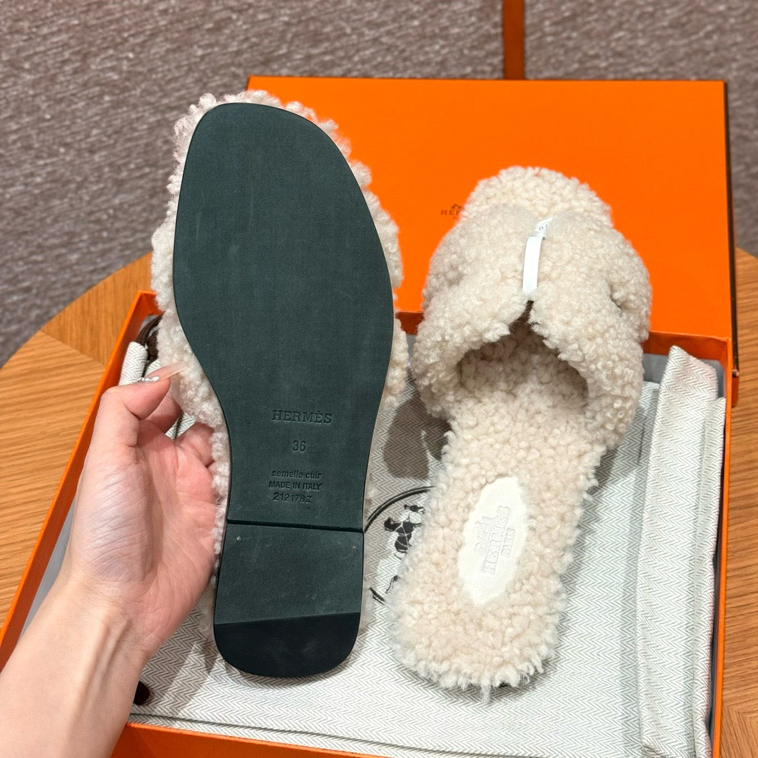 에르메스 Oran 오란 슬리퍼  시어링