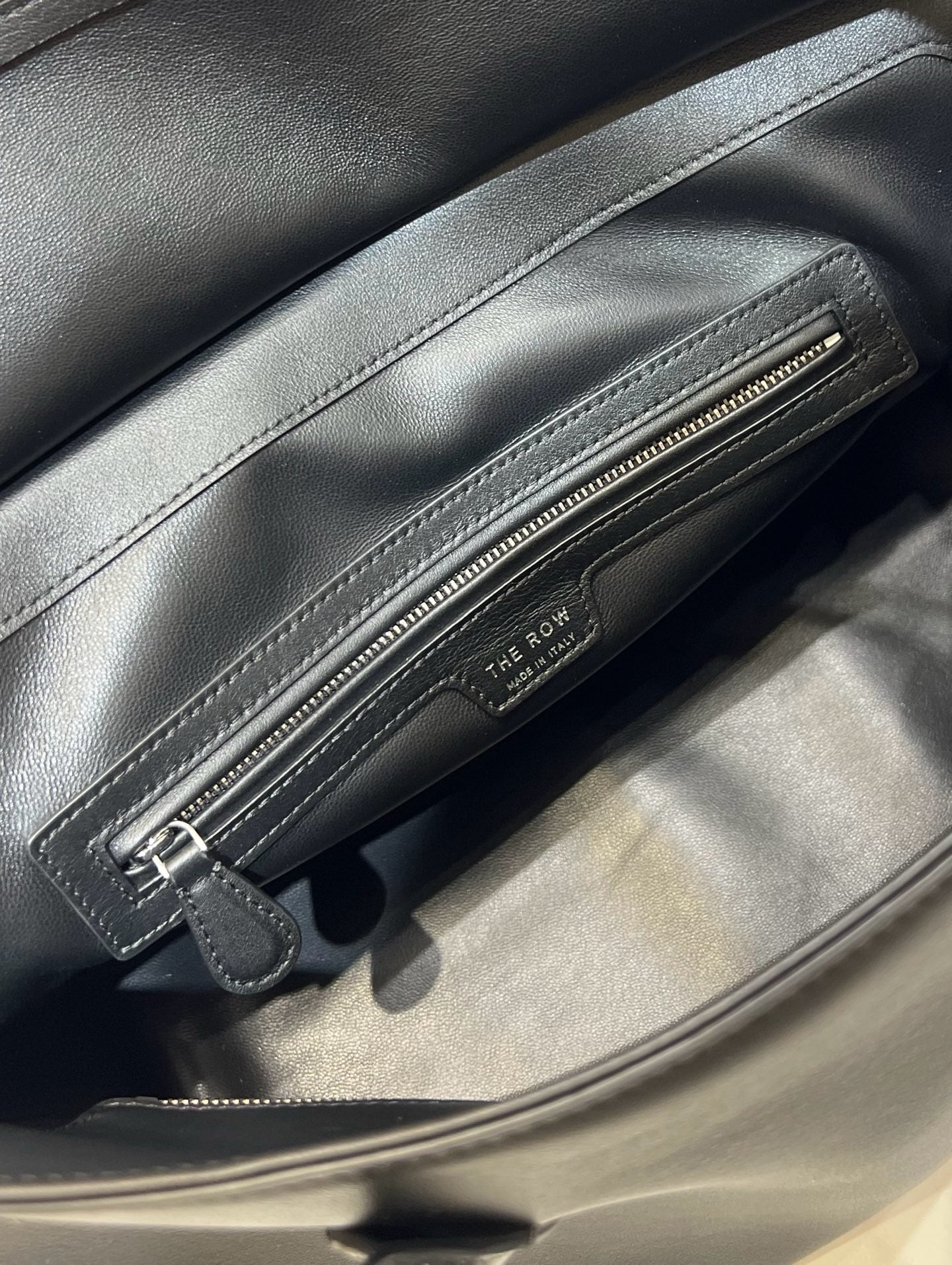 더로우 테라스 백