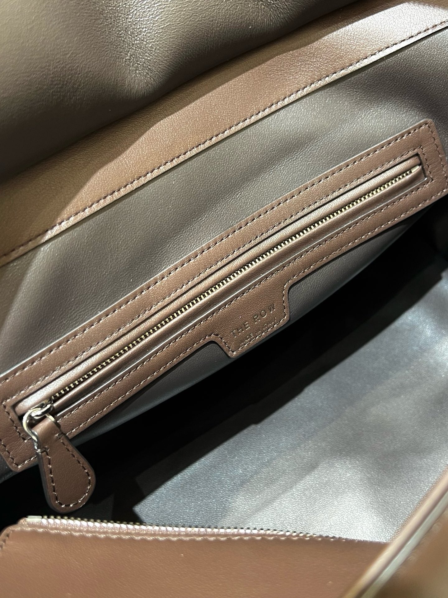 더로우 테라스 백