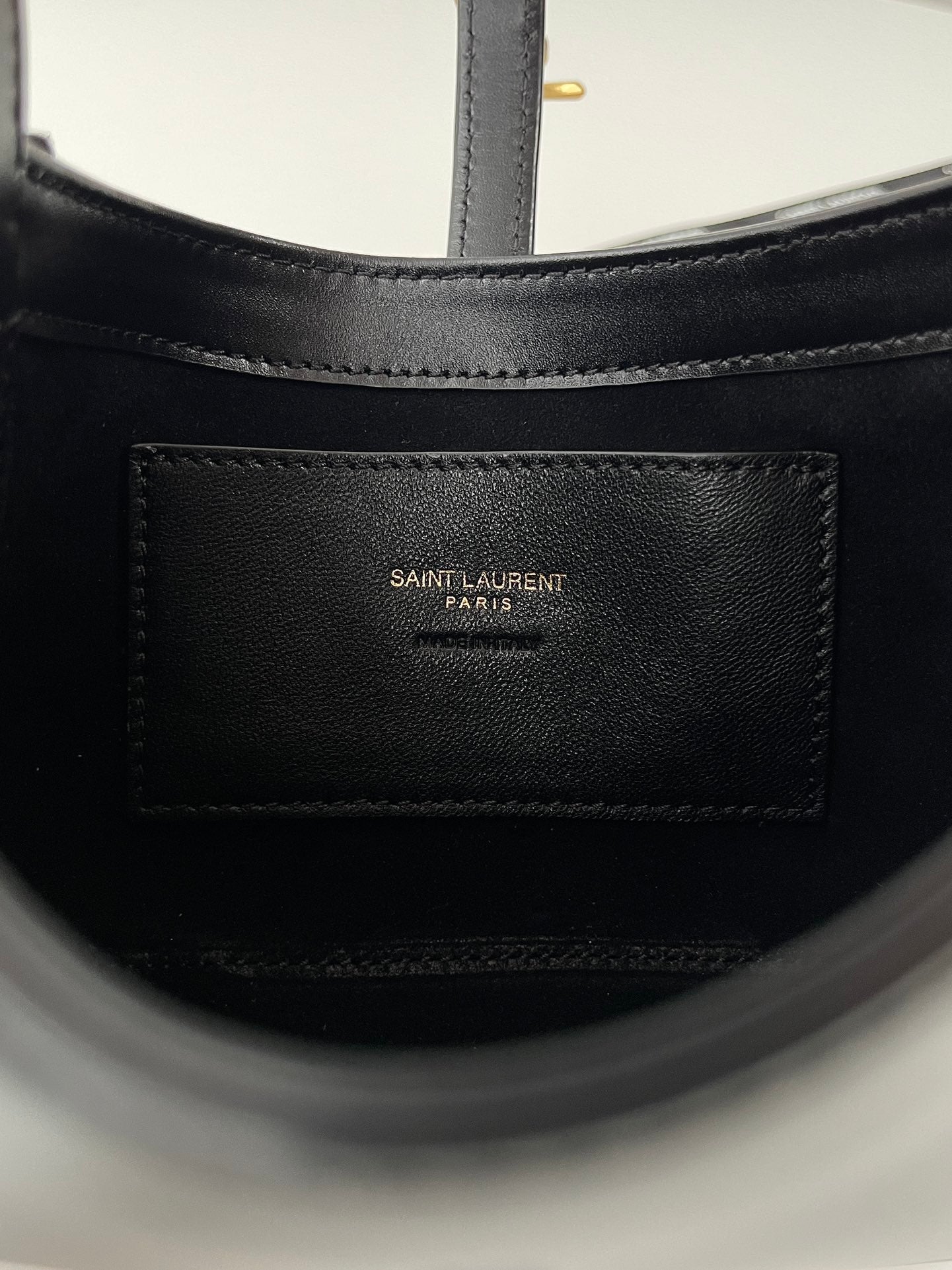 생로랑 LE 5À7 호보 숄더백 스무스 레더 미니