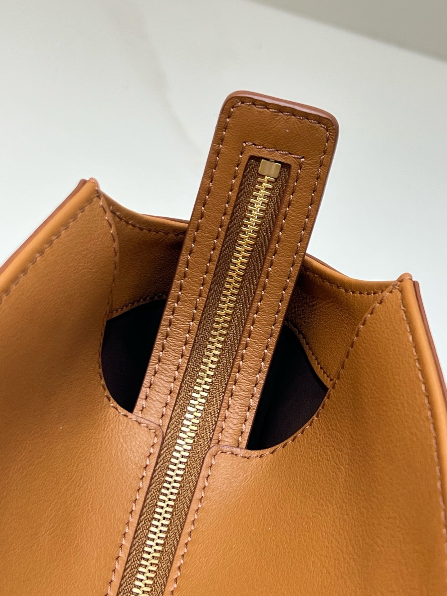 더로우 테라스 백