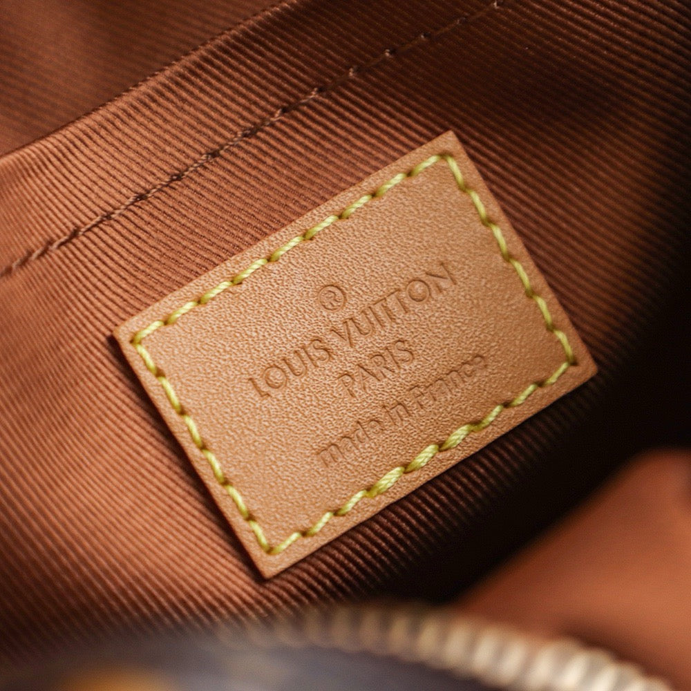 루이비통 소프트 트렁크 미니