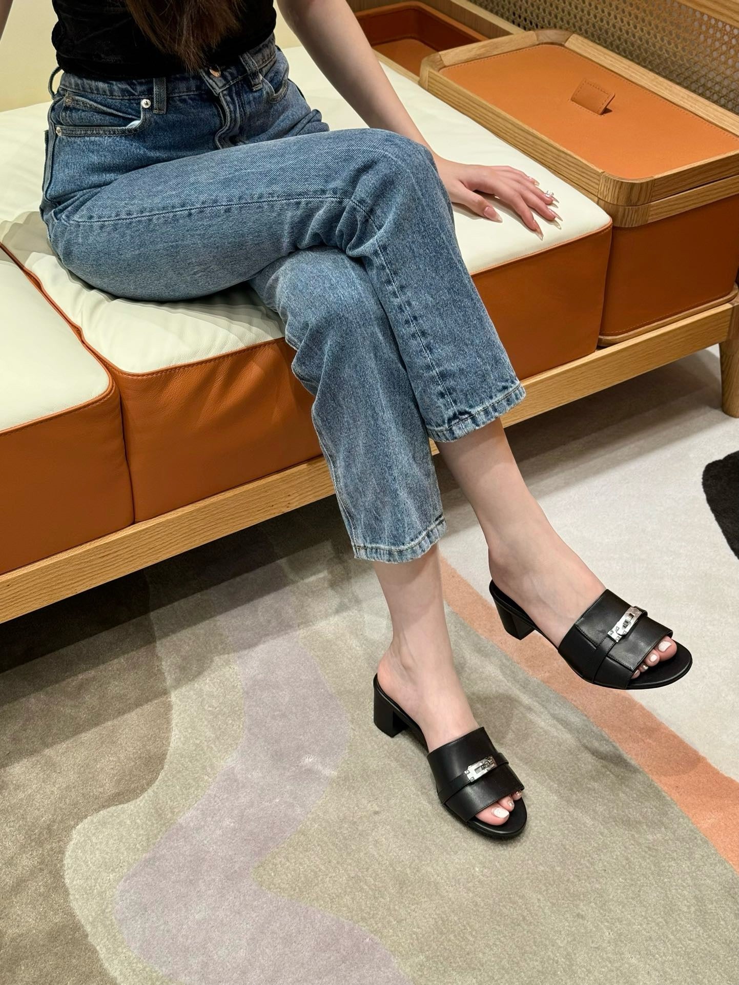 에르메스 GIGI 지지 50  샌들