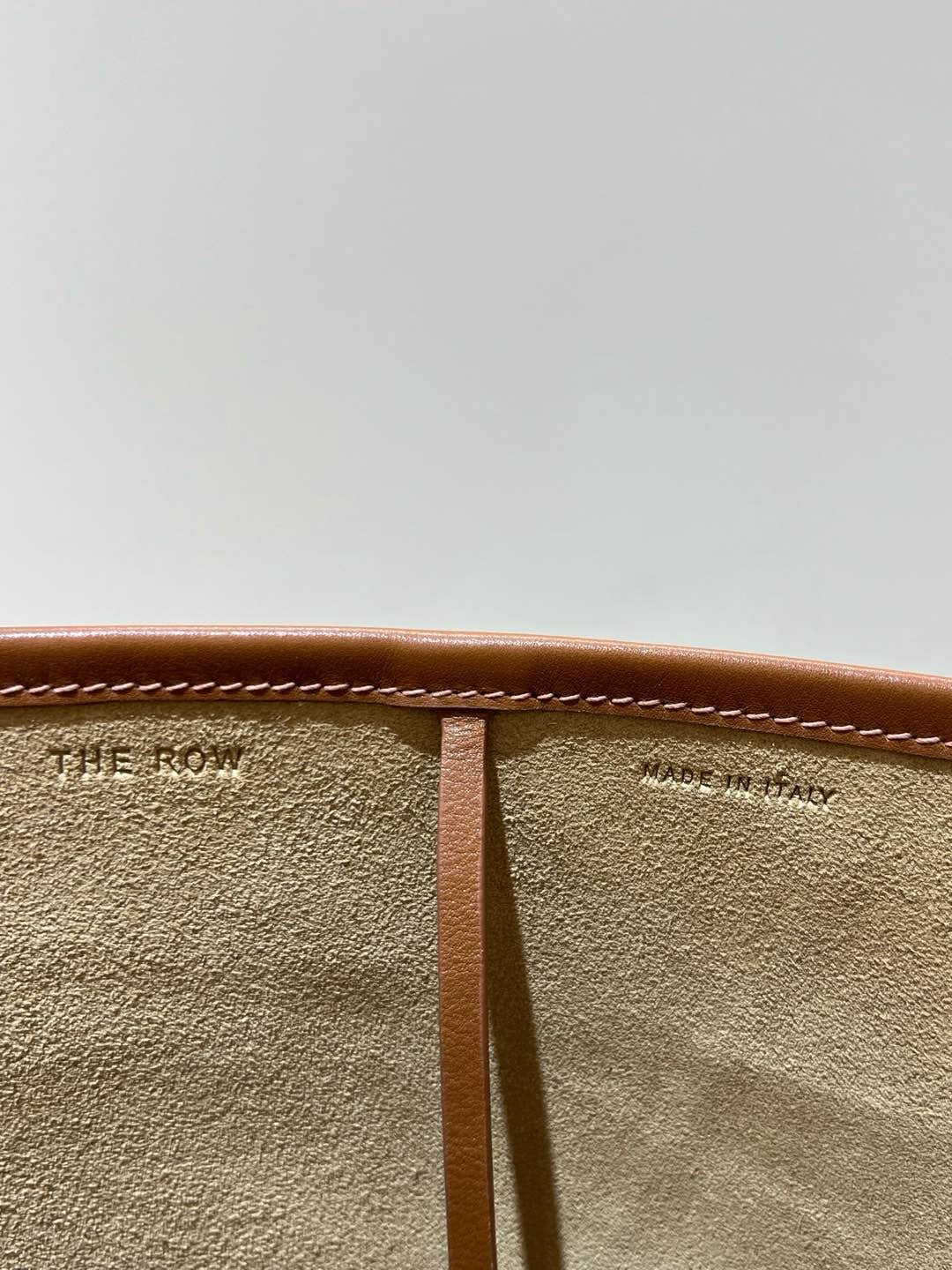 더로우 파크백 미디움 스무스 레더