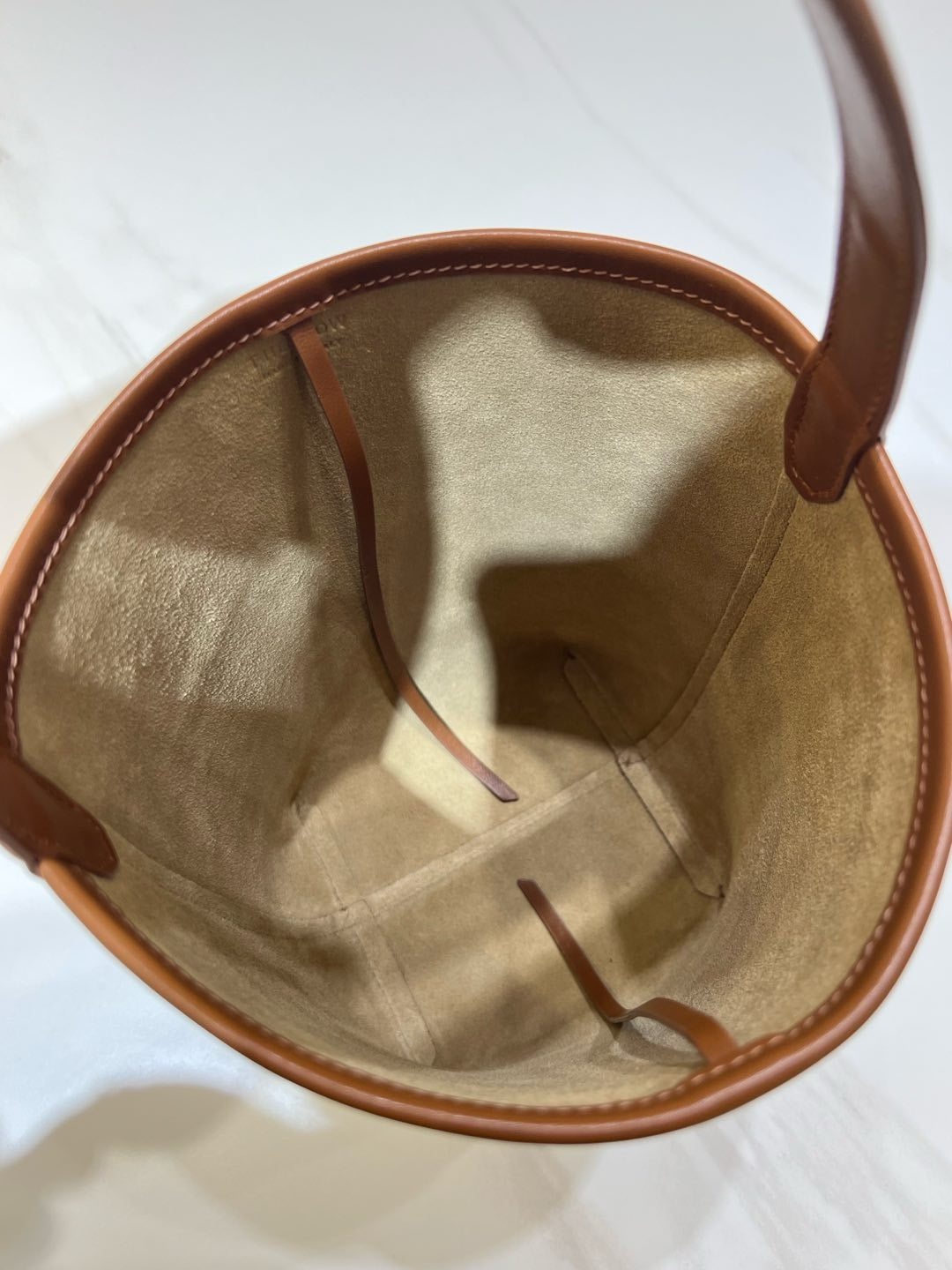 더로우 파크백 스몰 스무스 레더