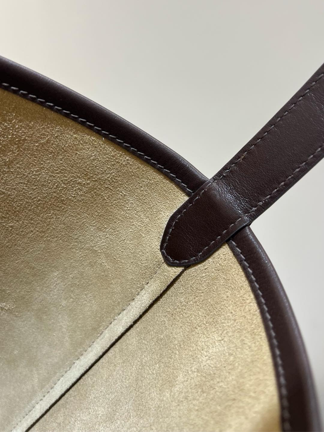 더로우 파크백 스몰 스무스 레더