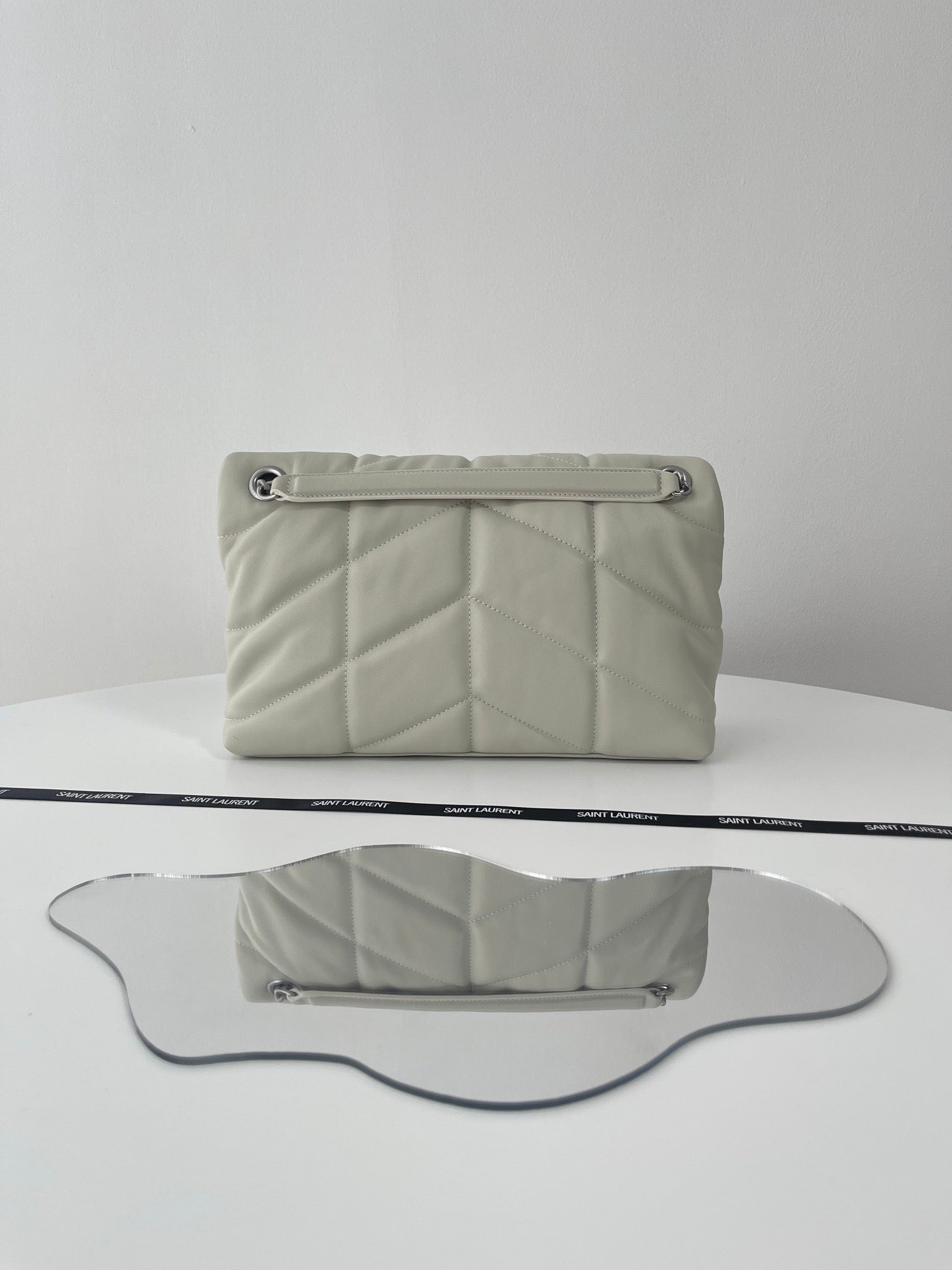 생로랑 루루 푸퍼백 스몰 (아이보리)