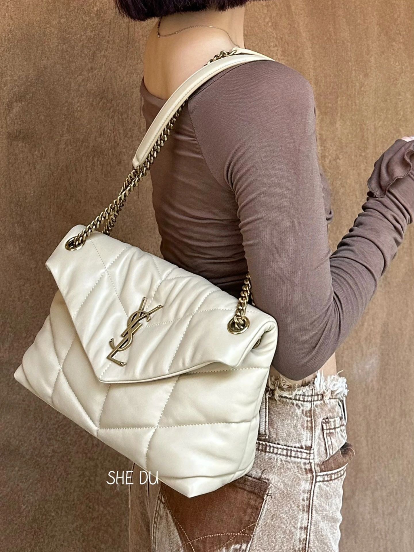 생로랑 루루 푸퍼백 스몰 (아이보리)