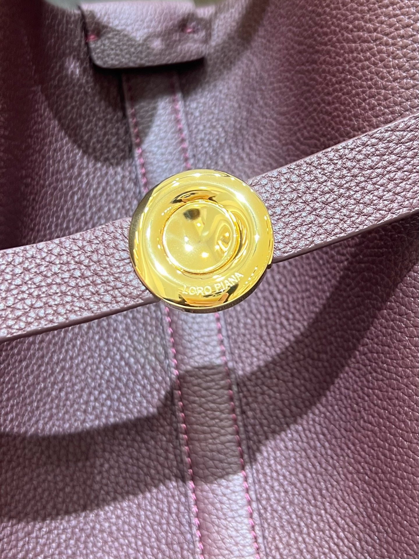 로로피아나 기에라 쇼퍼백 라지