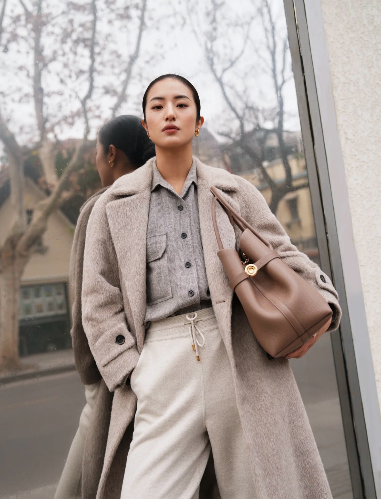 로로피아나 기에라 쇼퍼백 라지