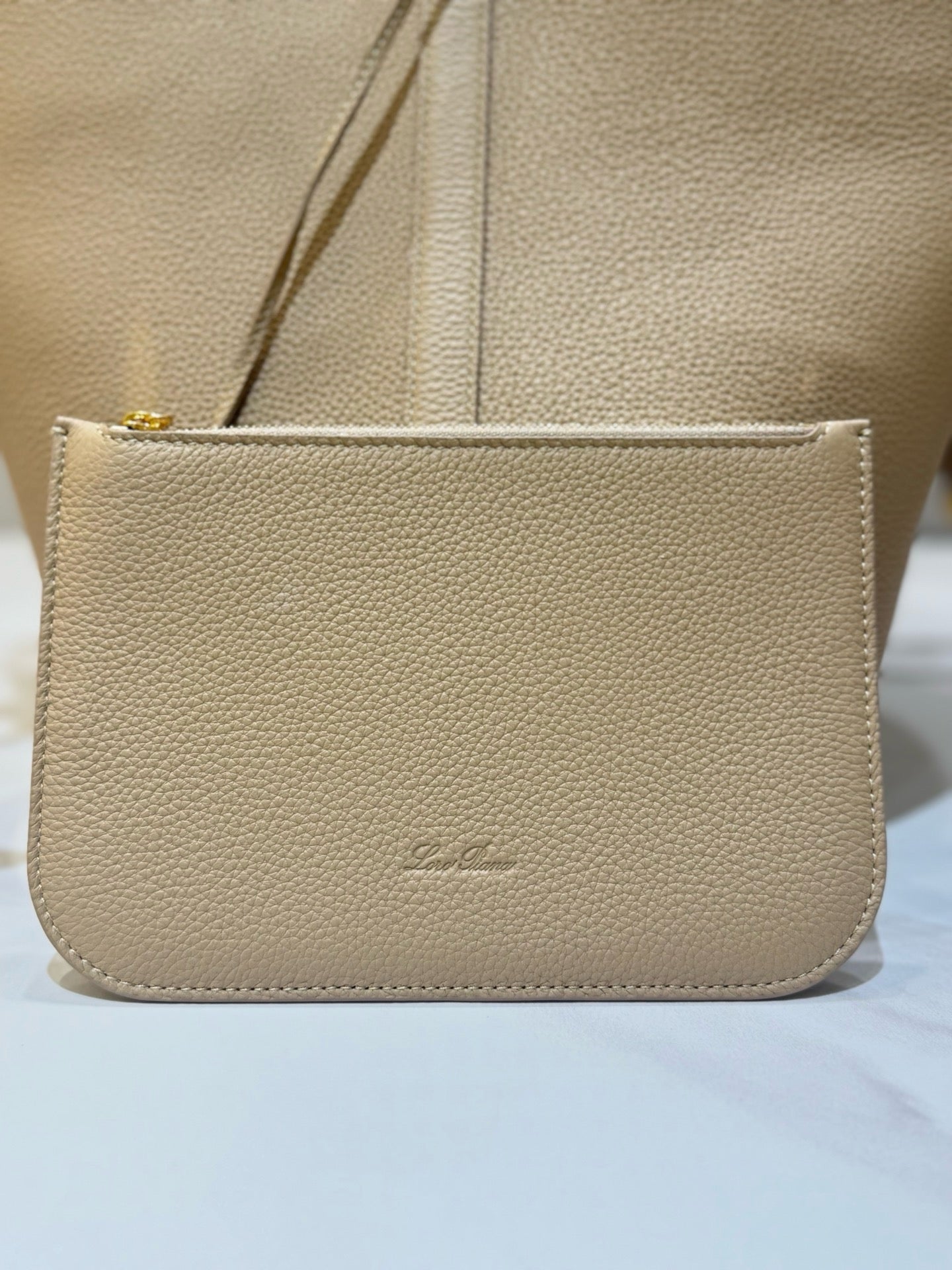 로로피아나 기에라 쇼퍼백 라지