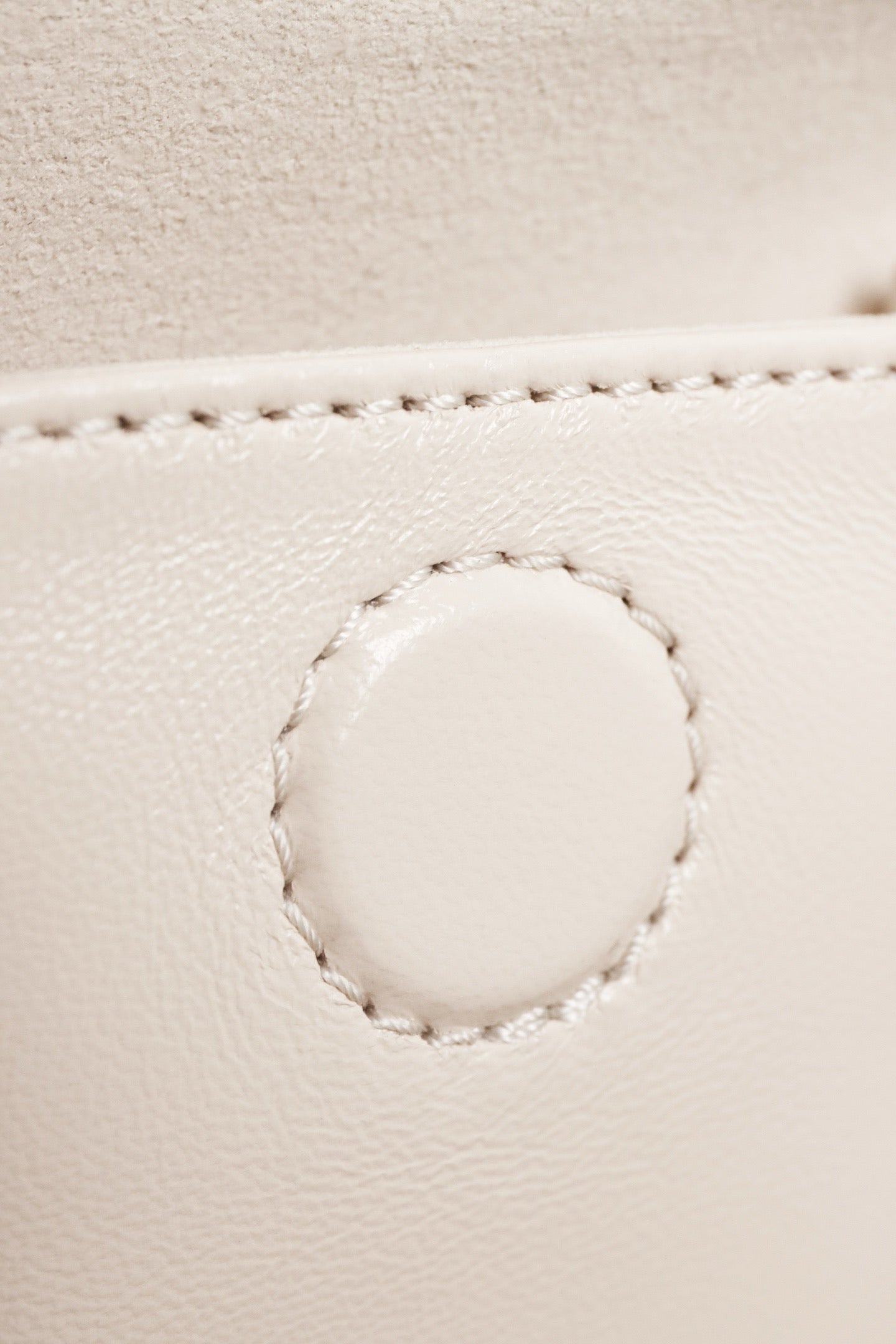 루이비통 스피디 카고 바이브