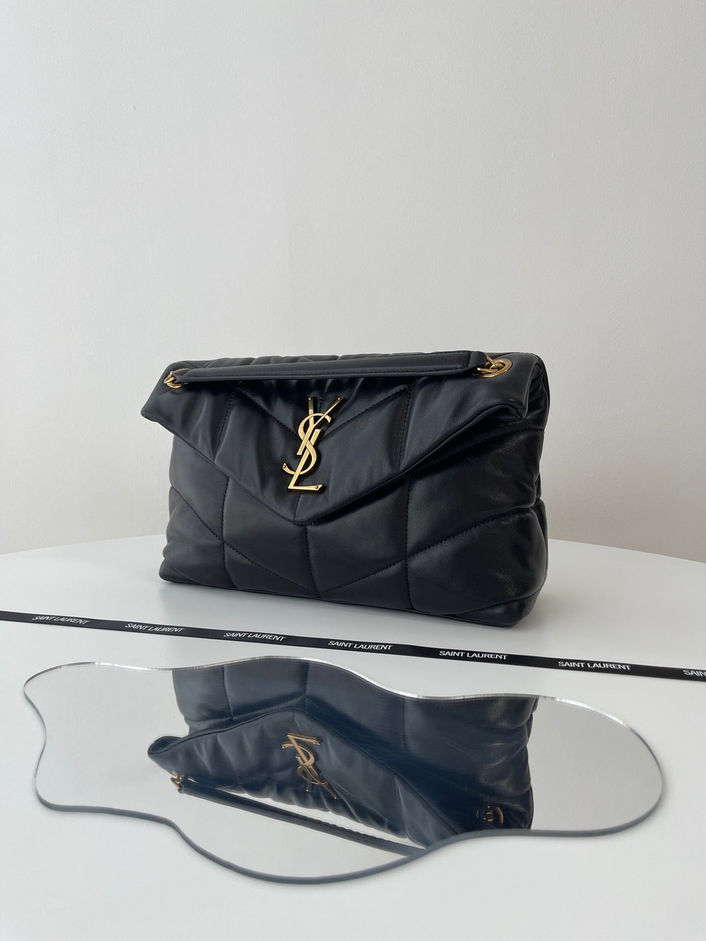 생로랑 루루 푸퍼백 스몰