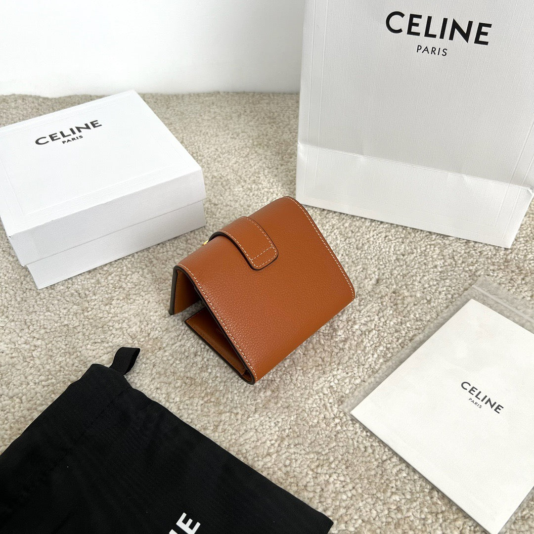 셀린느 그레인 니노 파인 스트랩 지갑