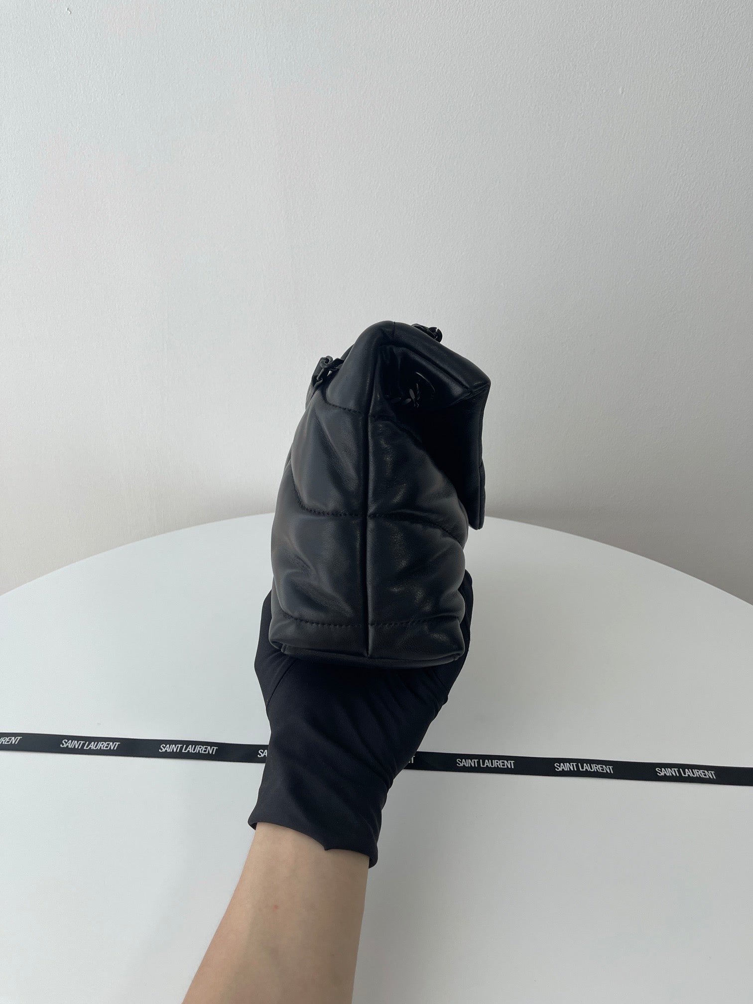 생로랑 루루 푸퍼백 스몰