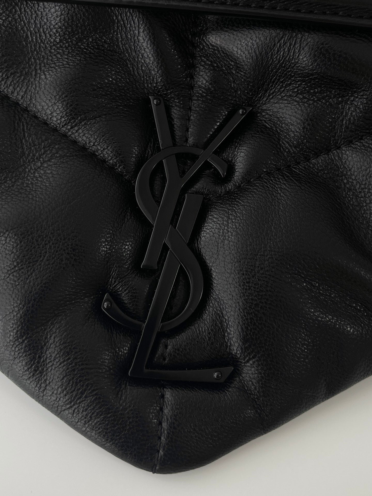 생로랑 루루 푸퍼백 스몰