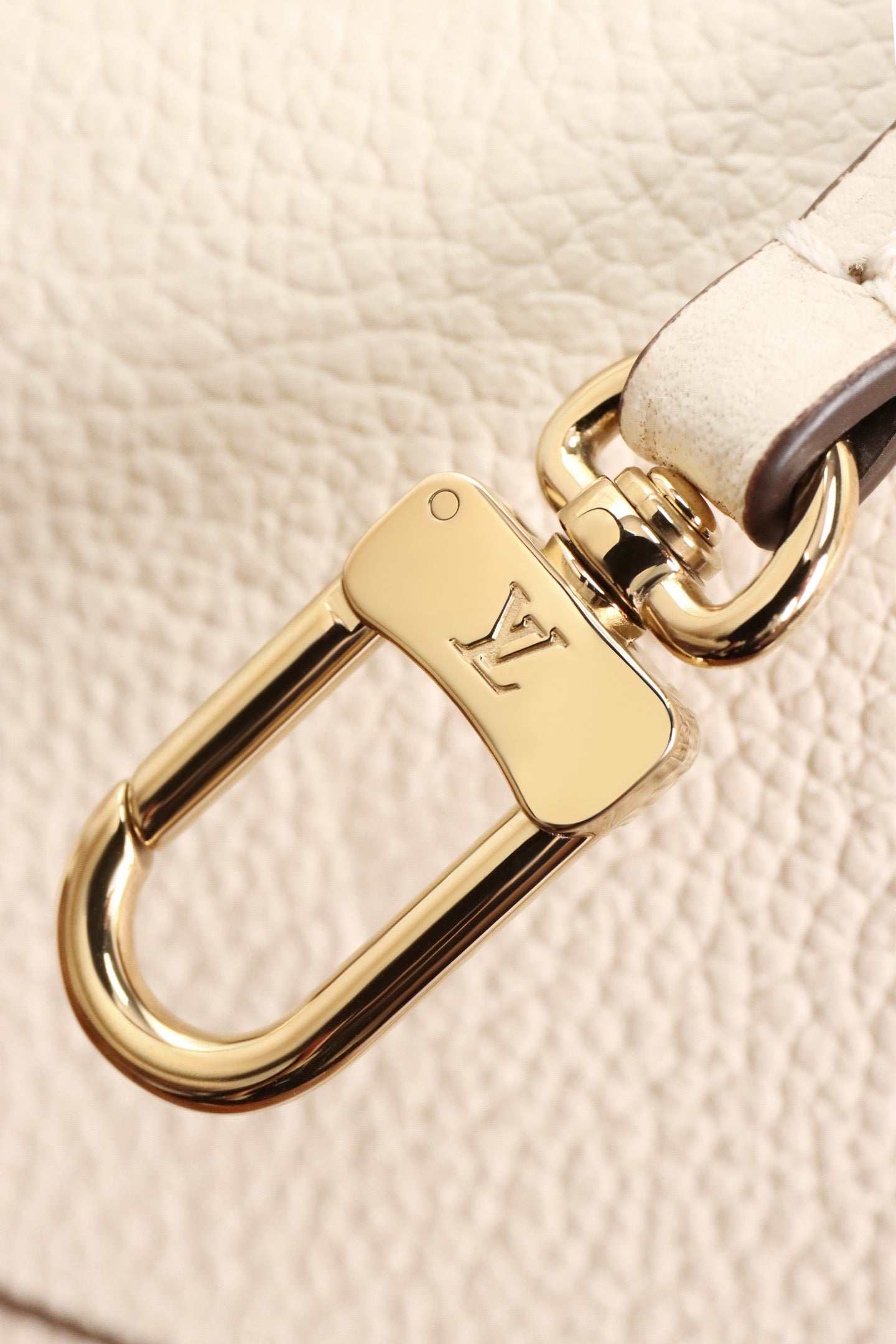 루이비통 앙프렝뜨 캐리올 PM