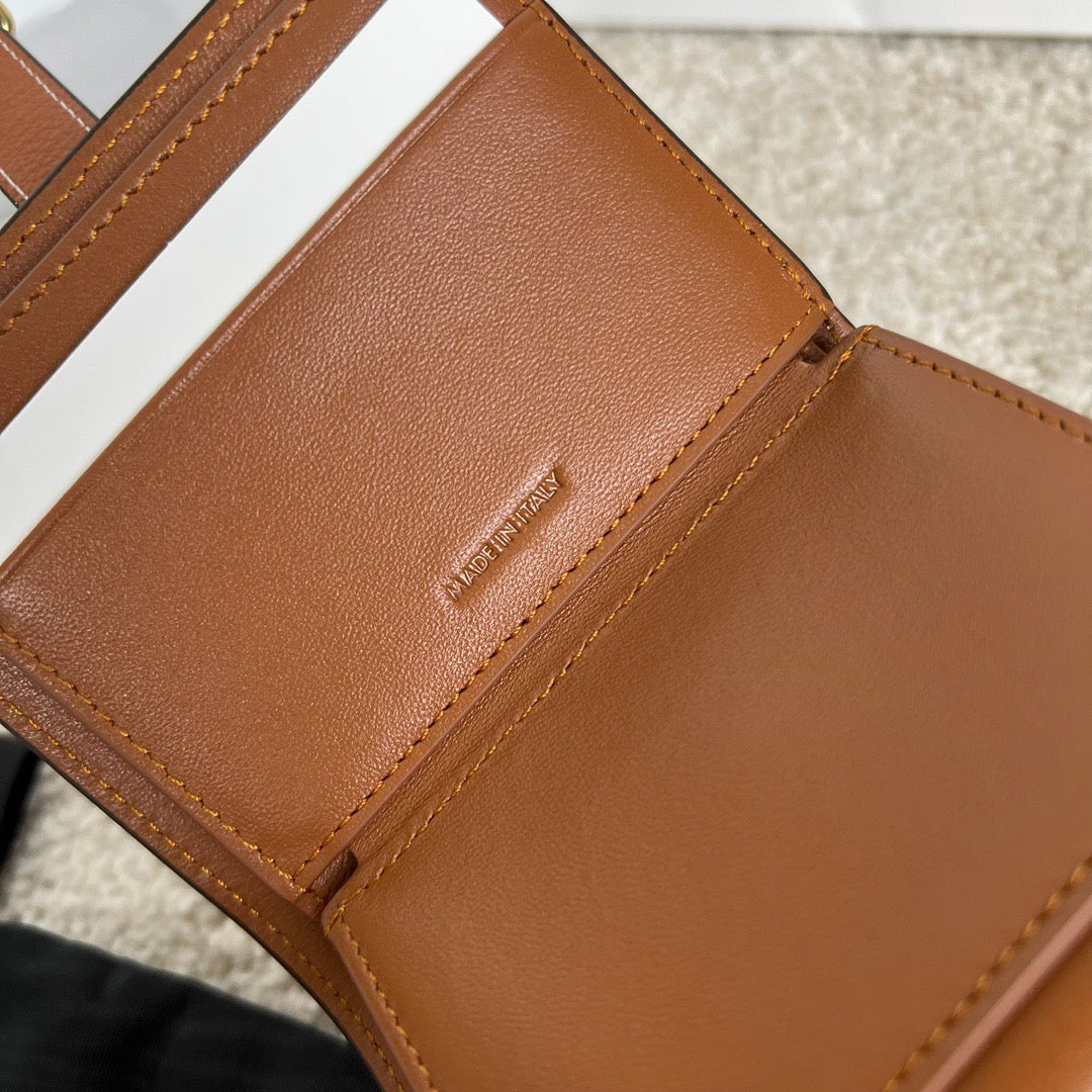 셀린느 콘티 스몰 지갑