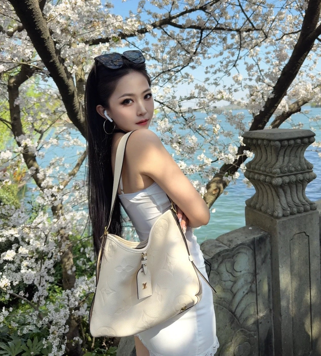 루이비통 앙프렝뜨 캐리올 PM