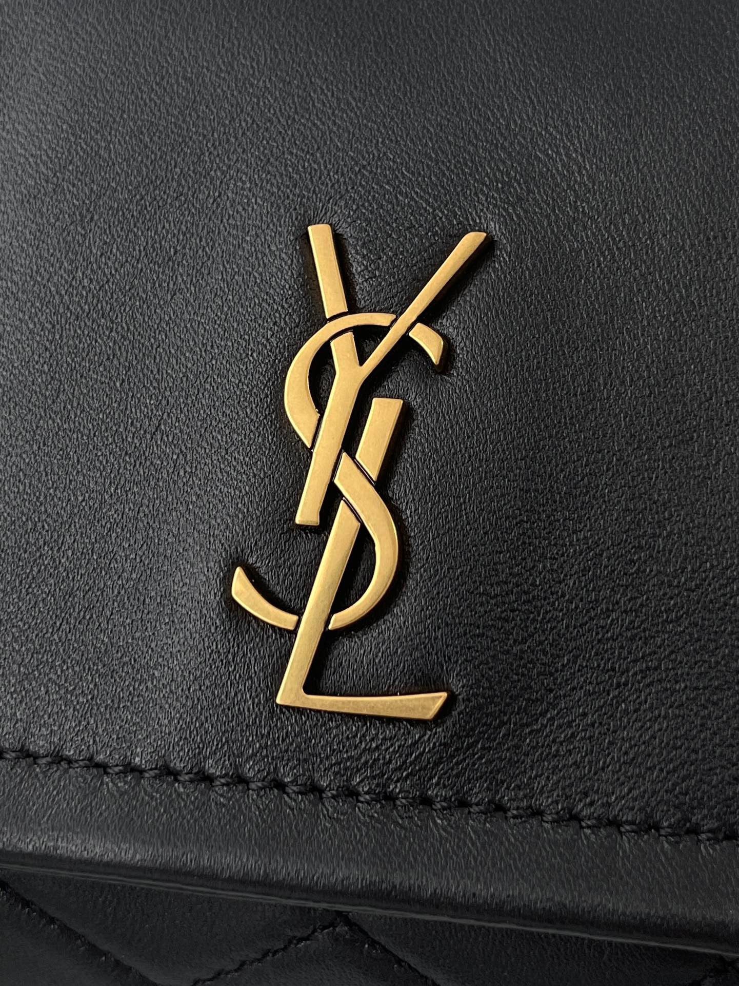 생로랑 노리타 미니