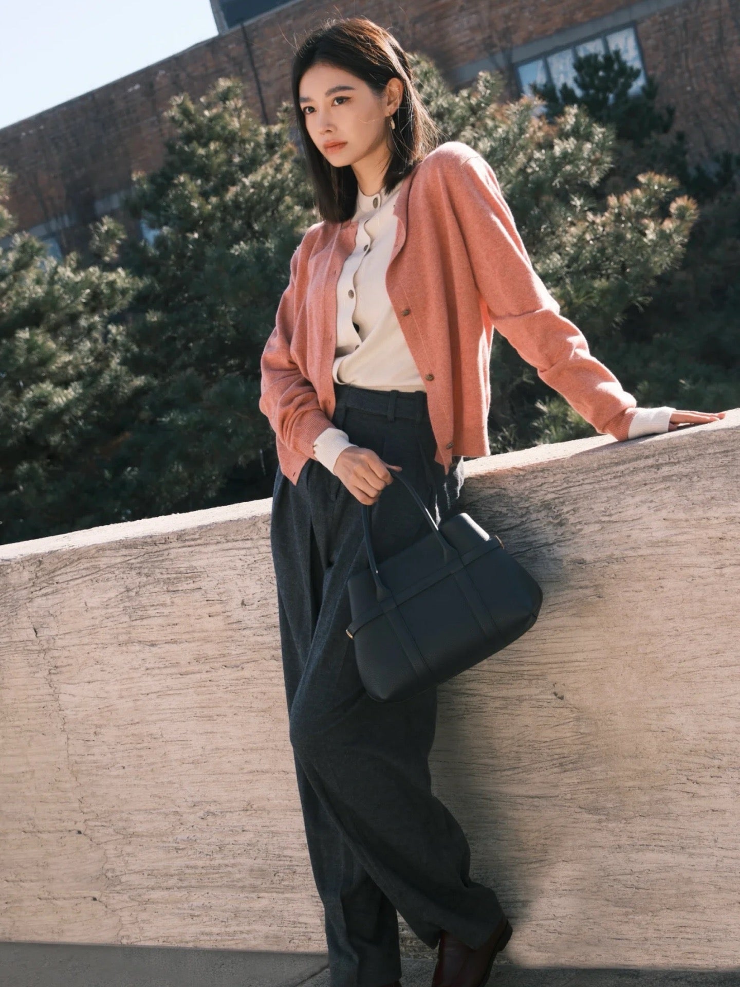 로로피아나 기에라 쇼퍼백 스몰