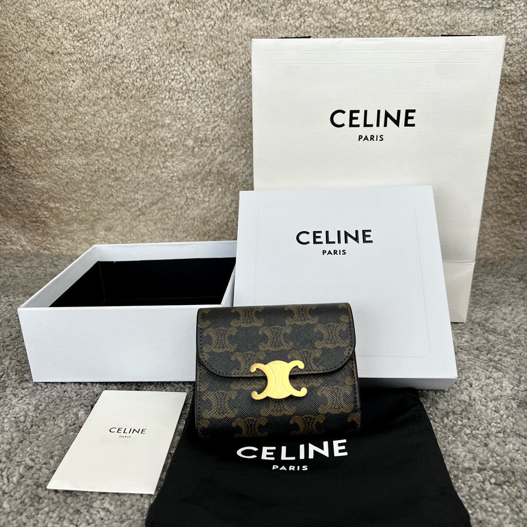 셀린느 트리옹프 캔버스 반지갑