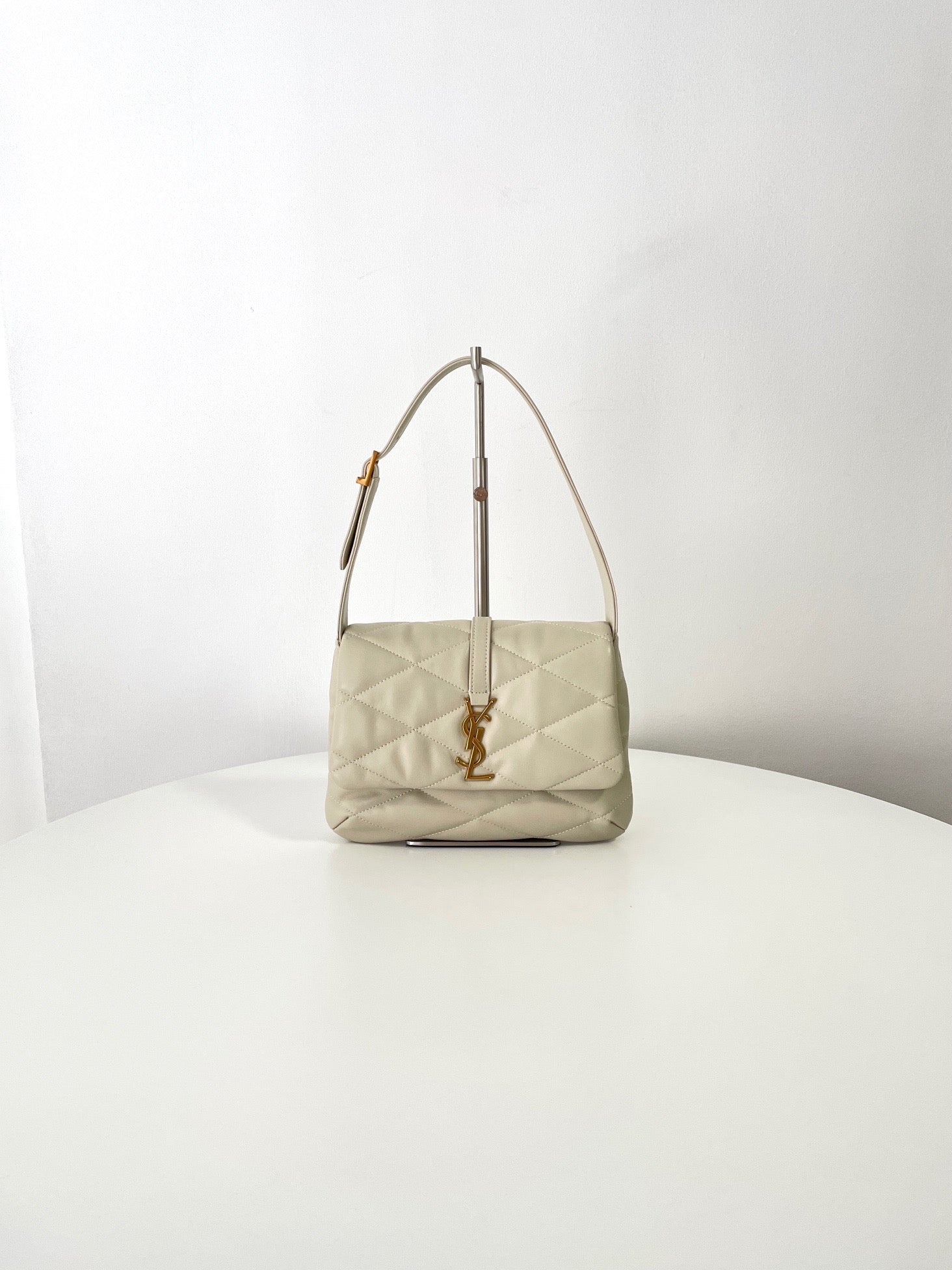생로랑 LE 57 숄더백 퀼티드 램스킨