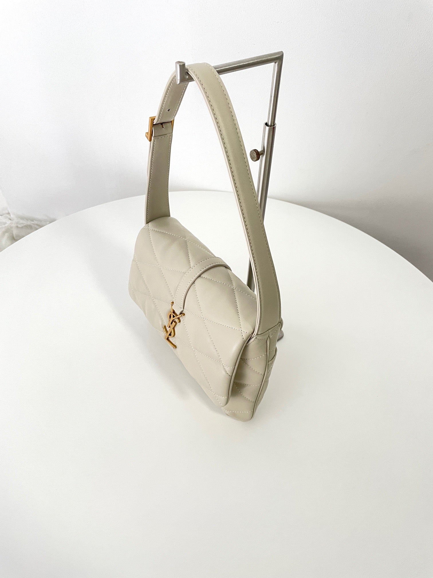 생로랑 LE 57 숄더백 퀼티드 램스킨