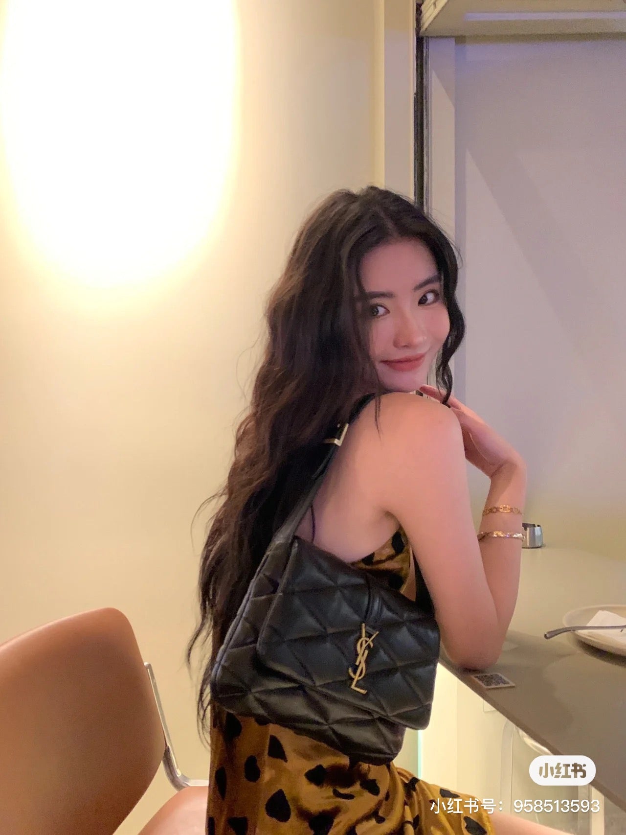 생로랑 LE 57 숄더백 퀼티드 램스킨