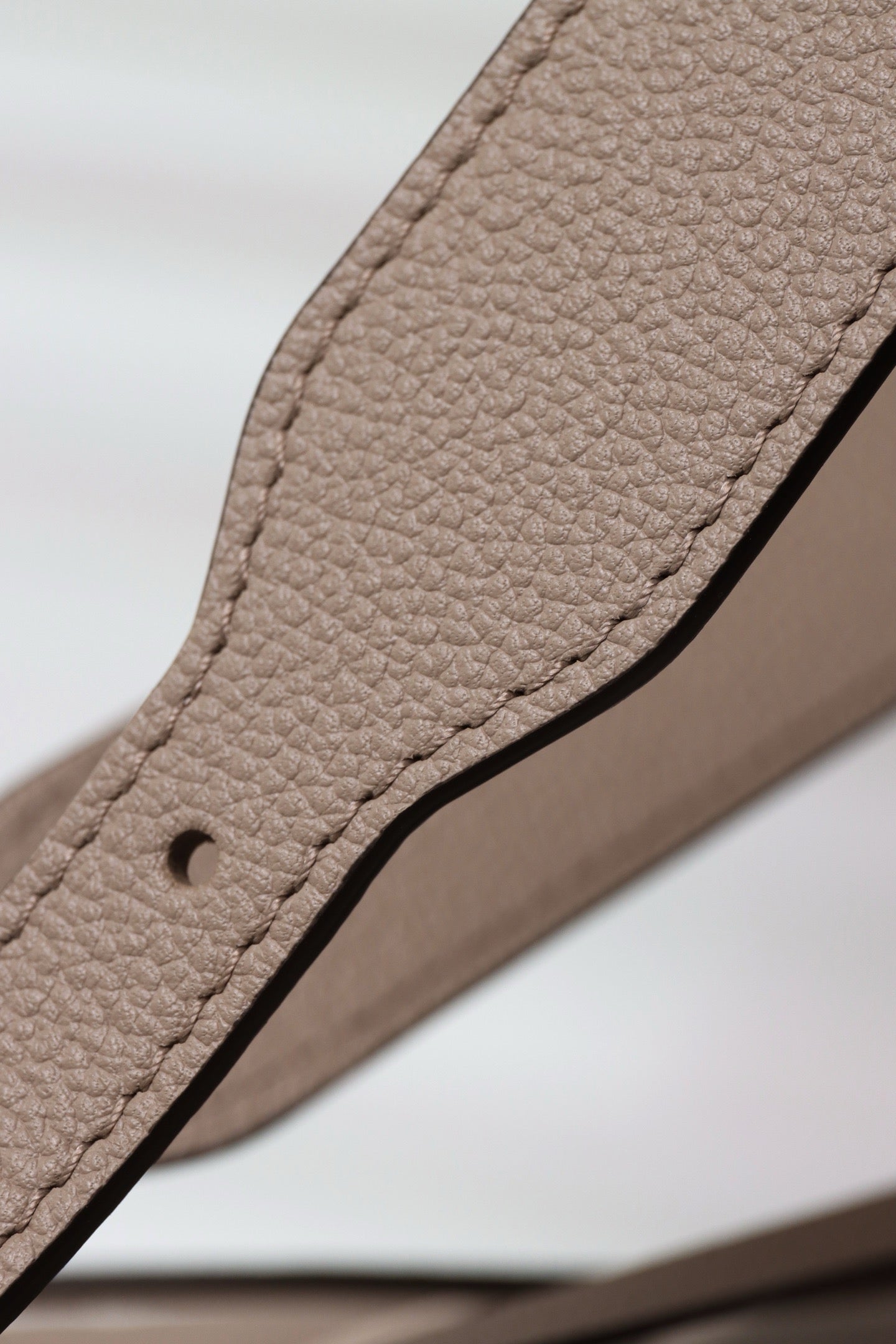 루이비통 앙프렝뜨 캐리올 PM