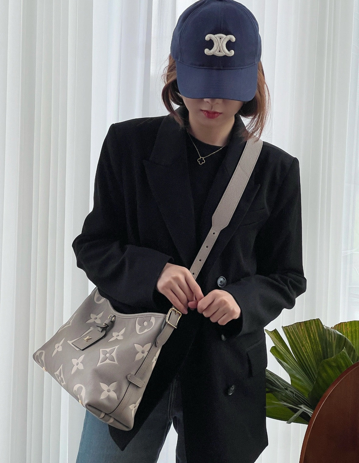 루이비통 앙프렝뜨 캐리올 PM
