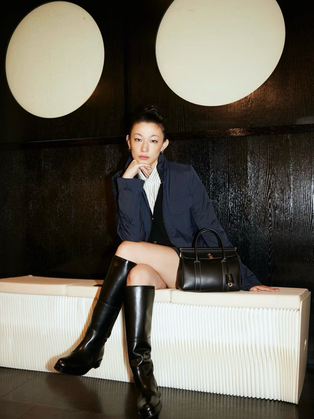 로로피아나 룸백 L25 (블랙)