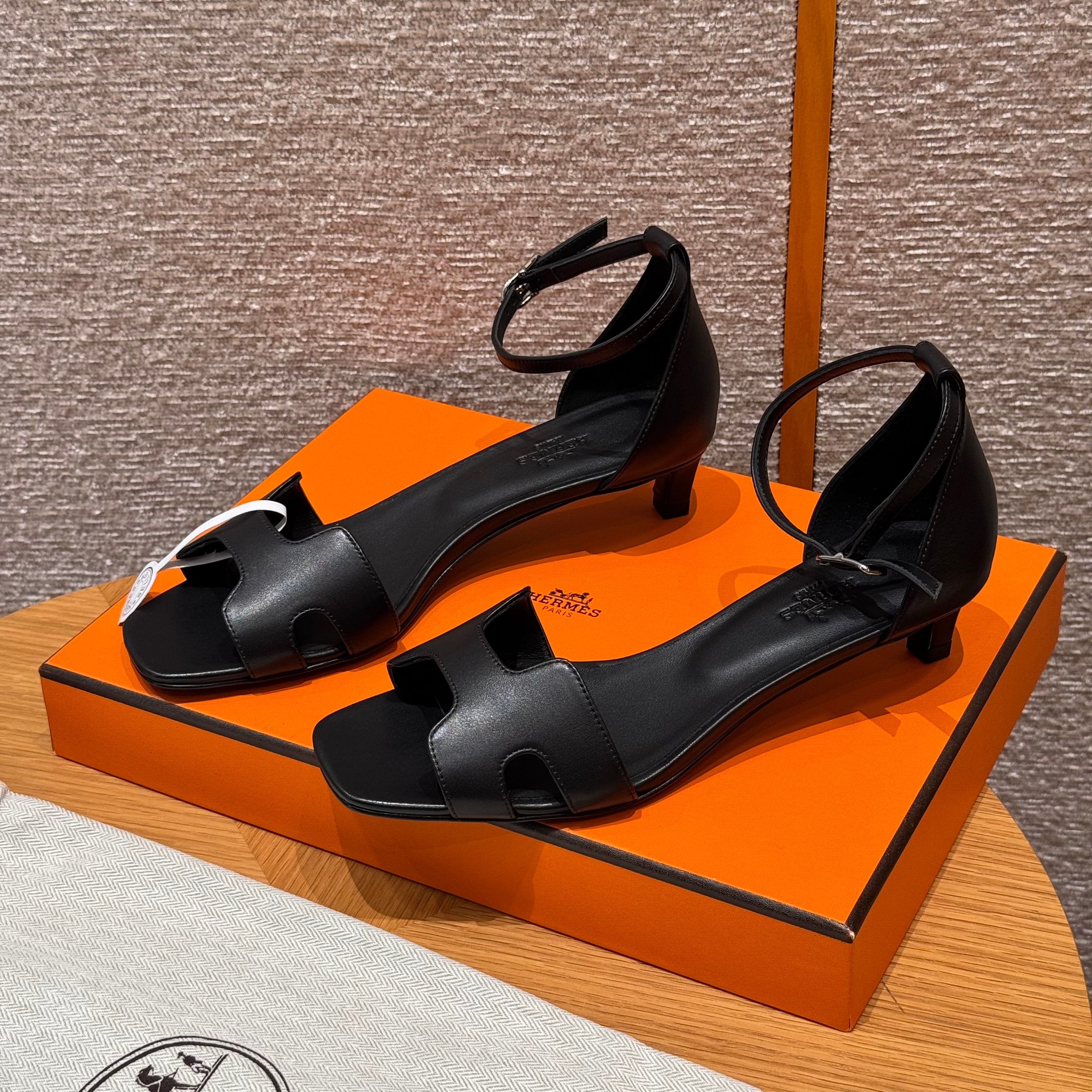 에르메스 조이 70 샌들  굽 2.2 cm