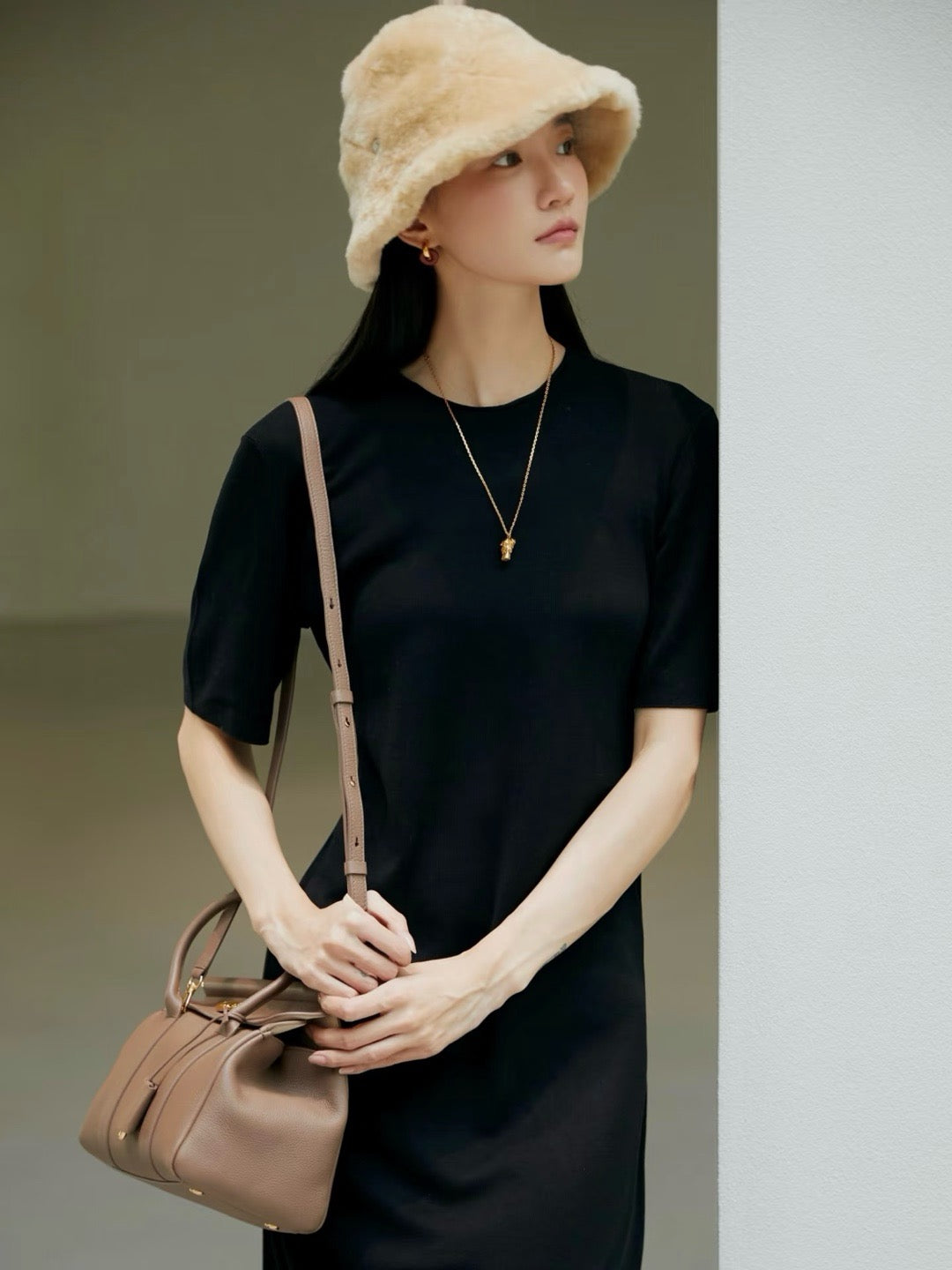 로로피아나 룸백 L25