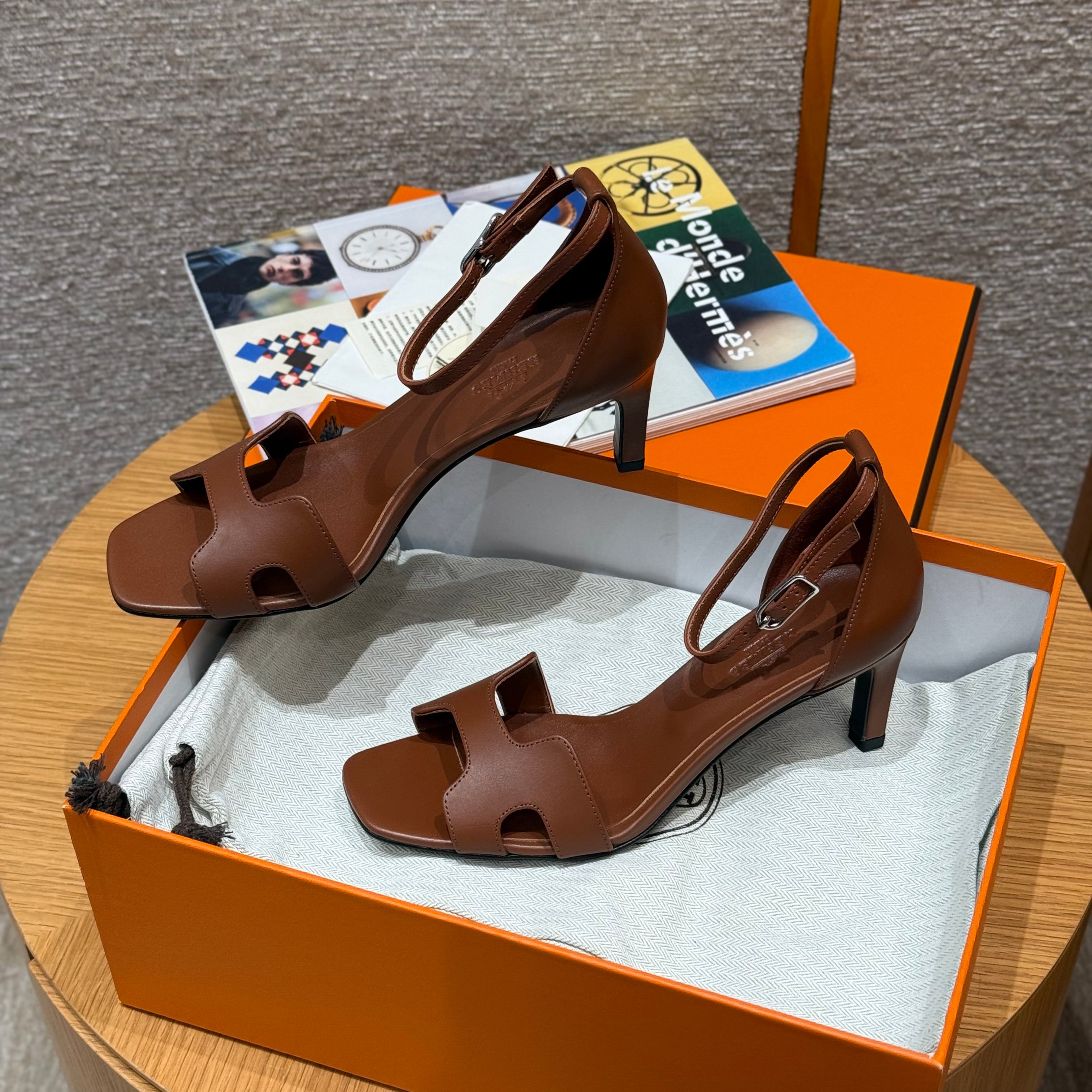 에르메스 조이 70 샌들  굽 7cm
