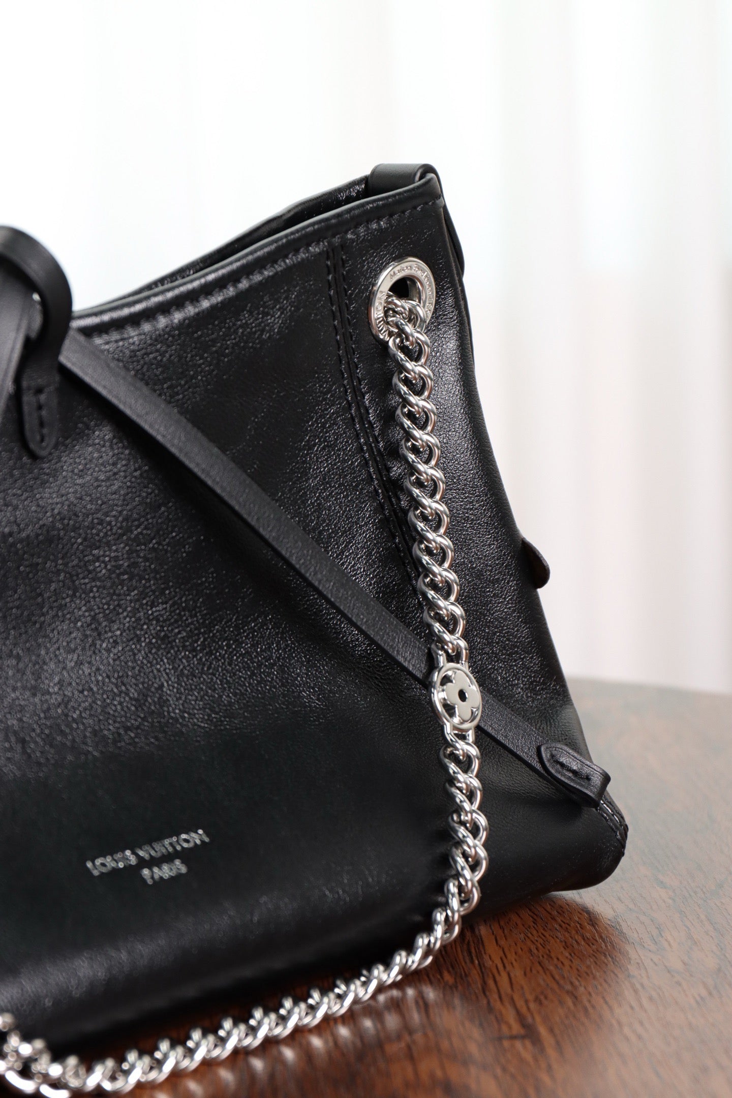 루이비통 캐리올 바이브 BB