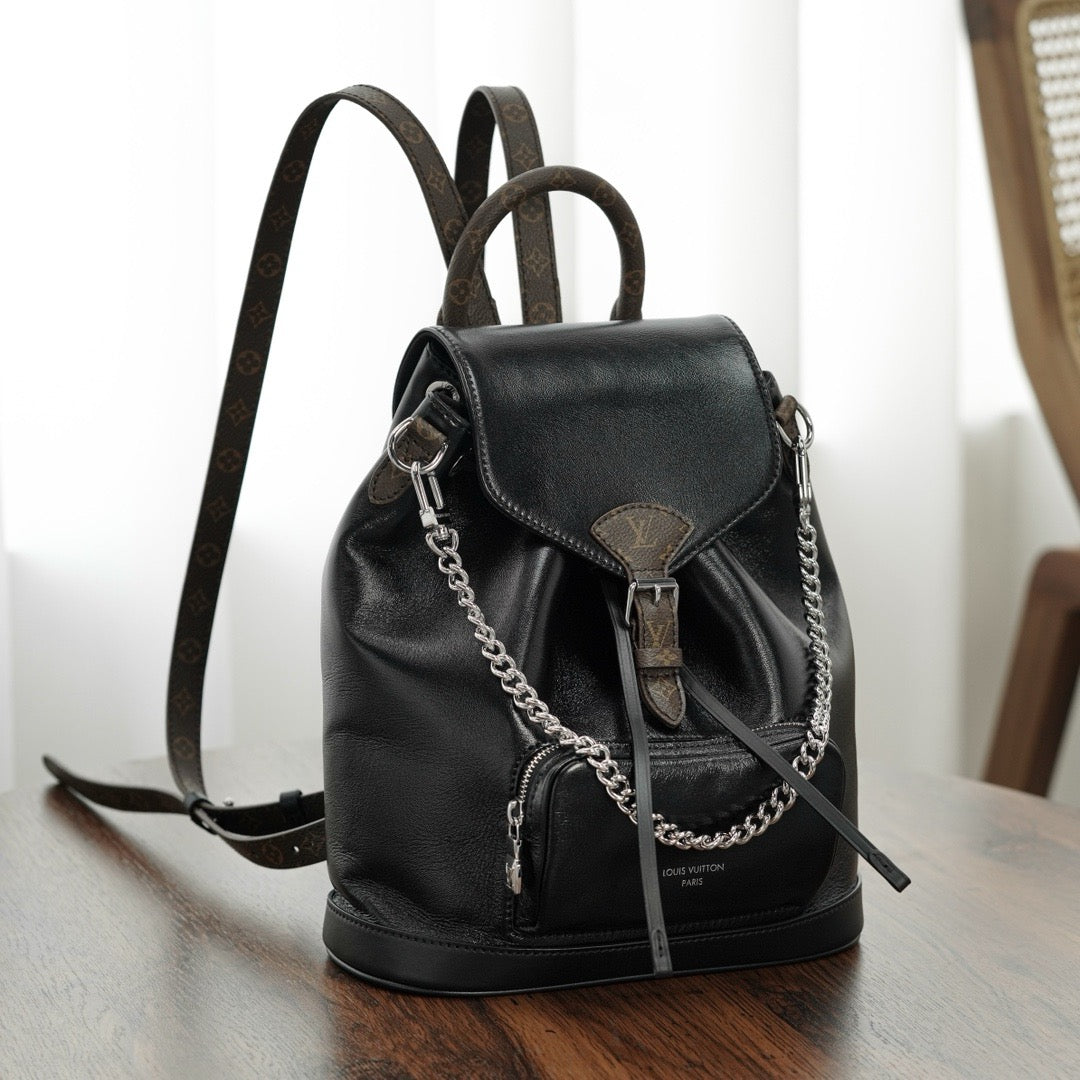 루이비통 몽수리 바이브 백팩 PM
