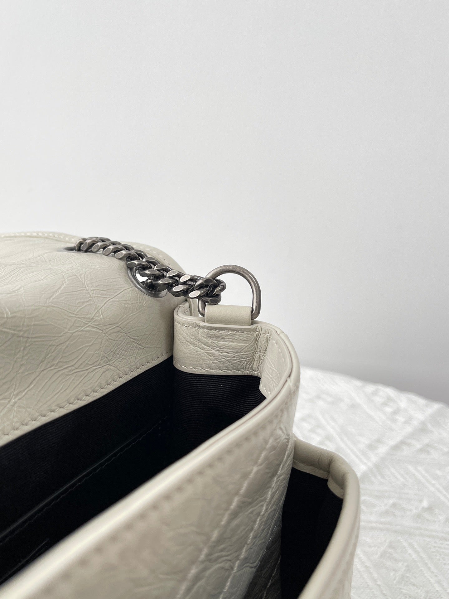 생로랑 니키백 베이비 빈티지 레더