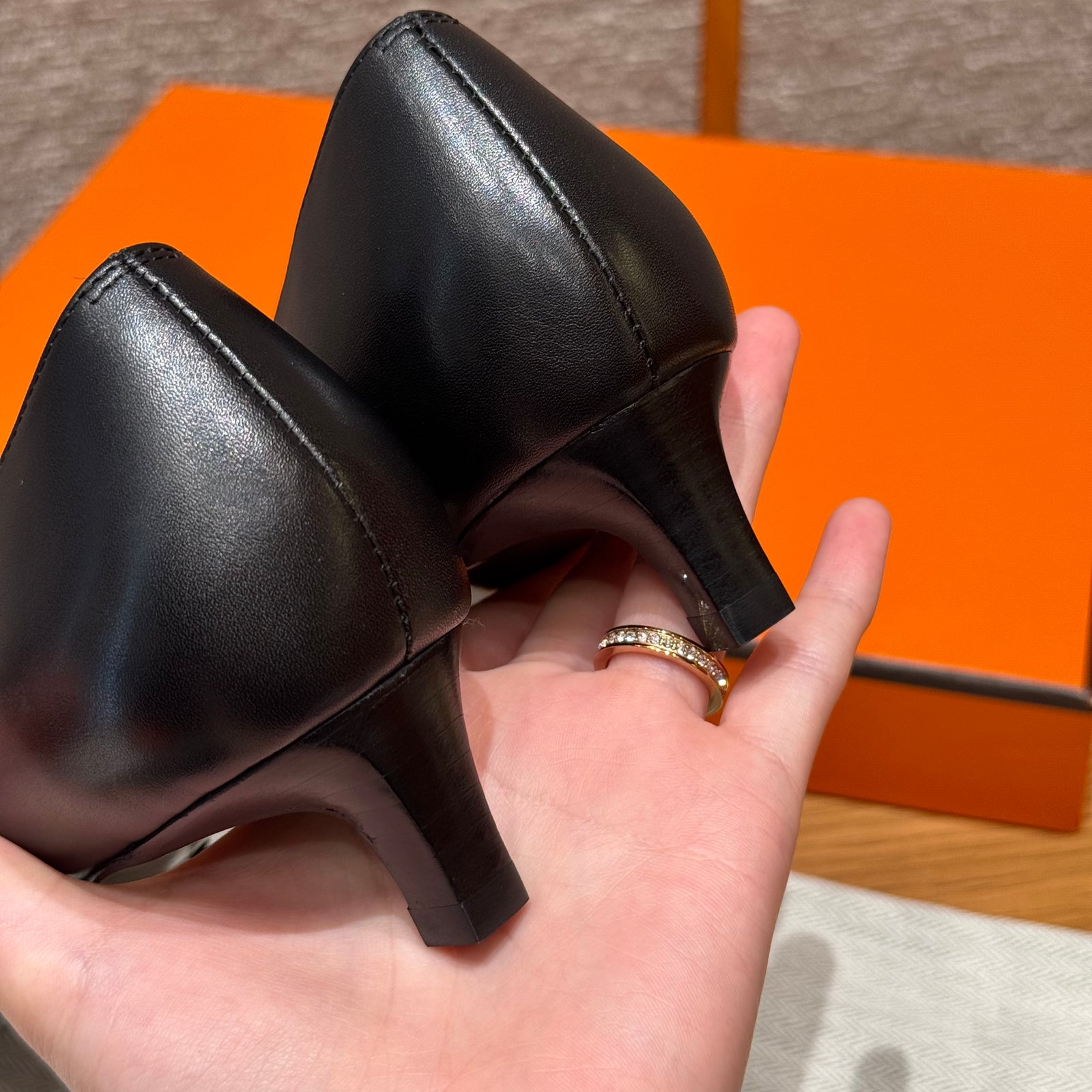 에르메스 kiara 40 펌프스