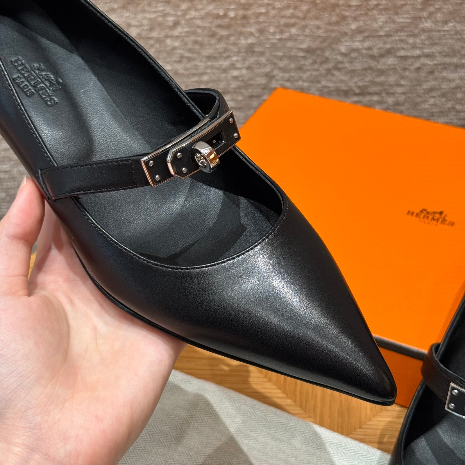 에르메스 kiara 40 펌프스