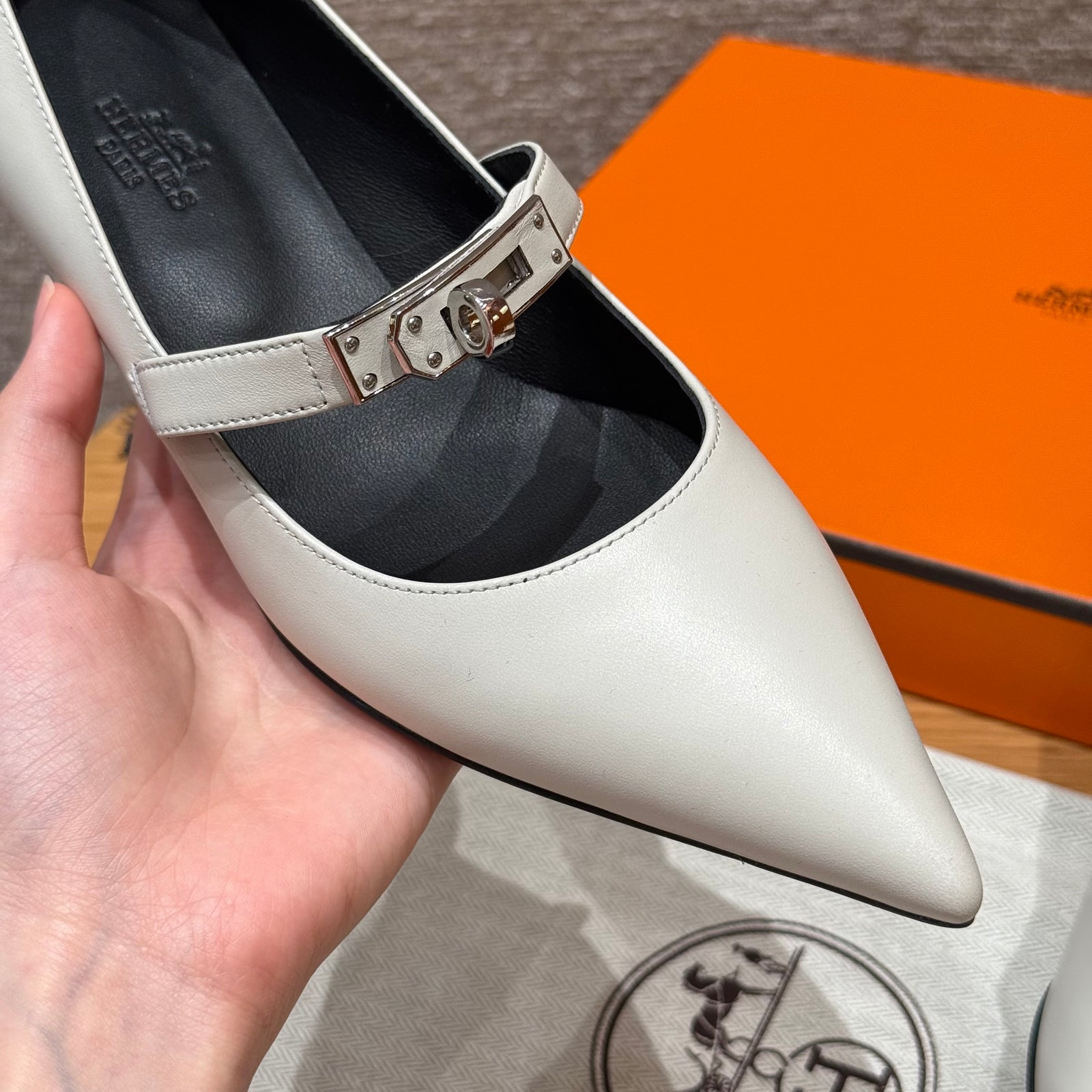 에르메스 kiara 40 펌프스