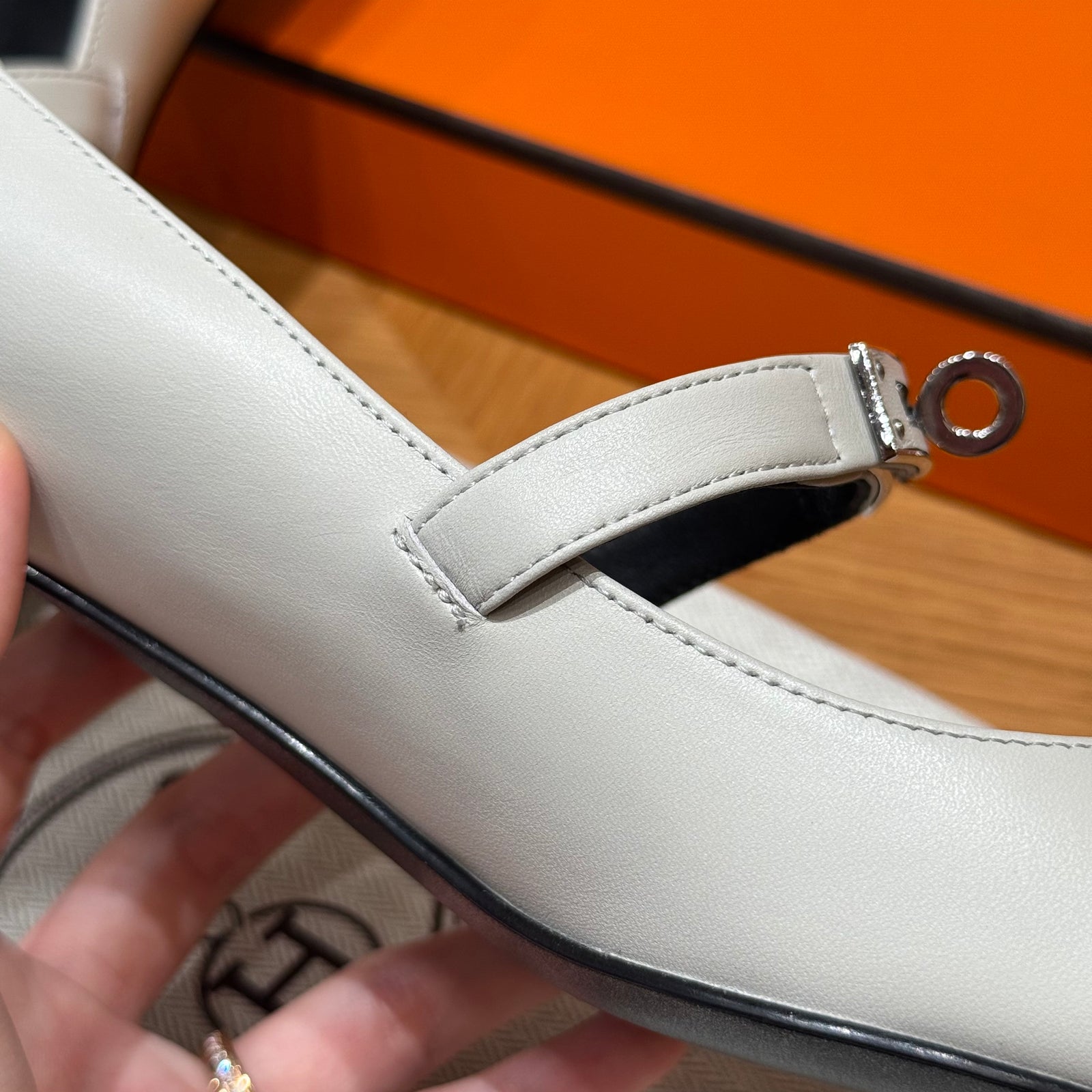 에르메스 kiara 40 펌프스