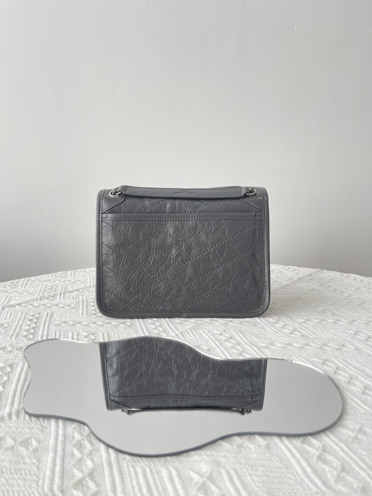 생로랑 니키백 베이비 빈티지 레더