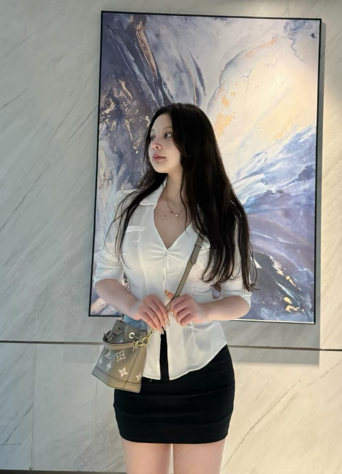 루이비통 앙프렝뜨 바이컬러 나노 노에 버킷백