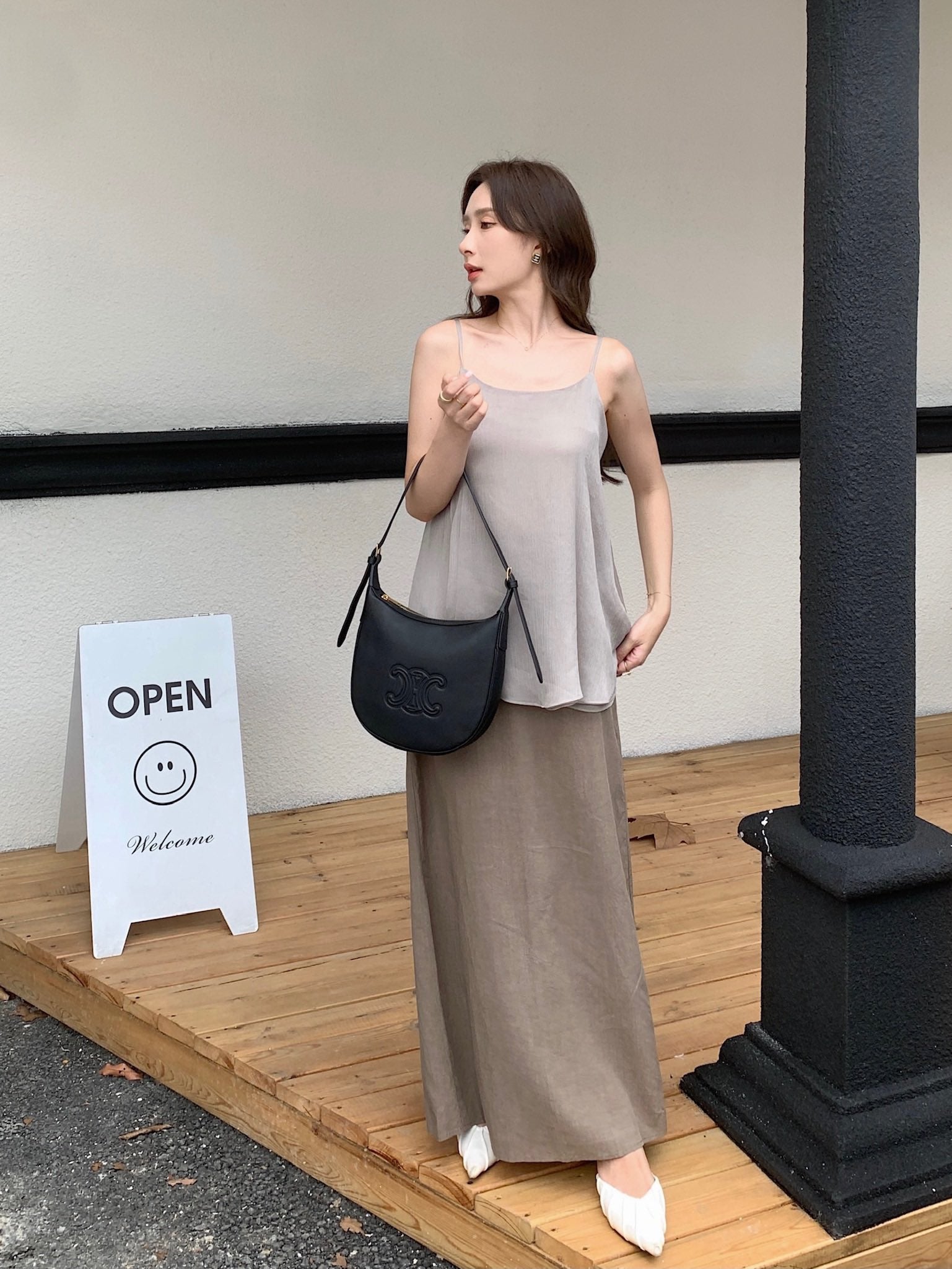 셀린느 엘로이즈백 레더 스몰