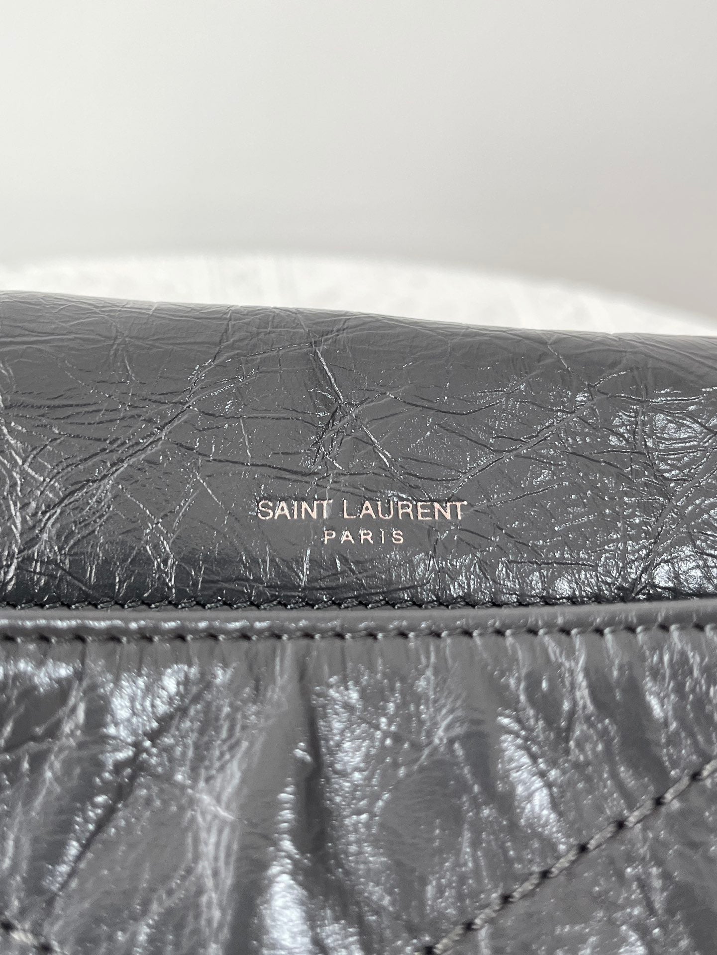 생로랑 니키백 미디움 빈티지 레더